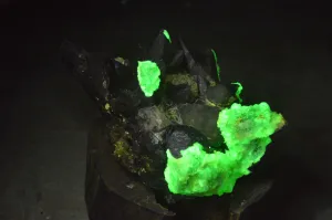 Natural Fluorescent Hyalite Opal Specimen x 1 From Erongo Mountains, Namibia
